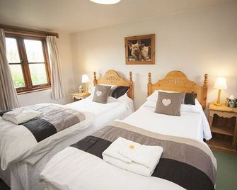 Beeches Farmhouse Country Cottages & Rooms - Bradford-on-Avon - Bedroom