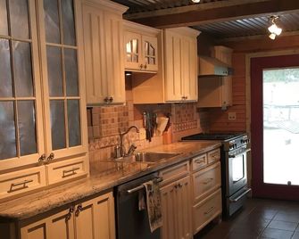 Once in a Lifetime Toledo Bend - Hemphill - Cocina