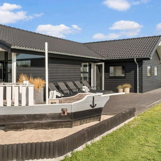 Five-Bedroom Holiday Home In Haderslev – Haderslev