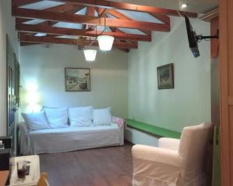 Sivros Village House - Sivros - Wohnzimmer