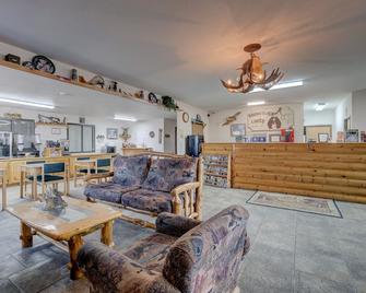 Booneslick Lodge - Neosho - Neosho - Wohnzimmer