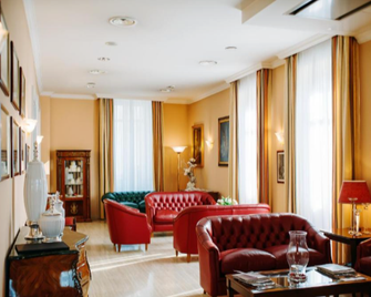 Hotel Villa Traiano - Benevento - Lobby
