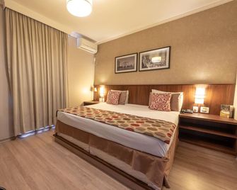 Class Hotel Varginha - Varginha - Slaapkamer