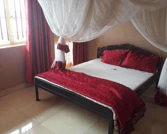 Brisk Hotel Triangle - Jinja - Habitación