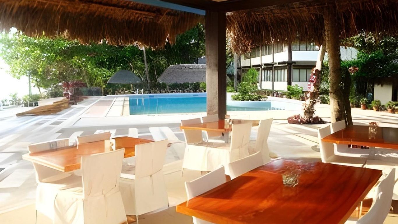 Woodland Beach Resort