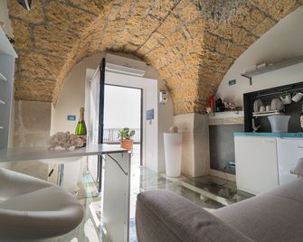 Suite ortigia vista mare - Siracusa - Living room