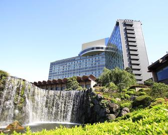 Hotel New Otani Tokyo The Main - Tokyo - Building