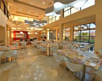 Fiesta Inn Nogales - Los Nogales - Restaurante