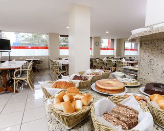 Hotel Suárez Executive Novo Hamburgo - Novo Hamburgo - Buffet