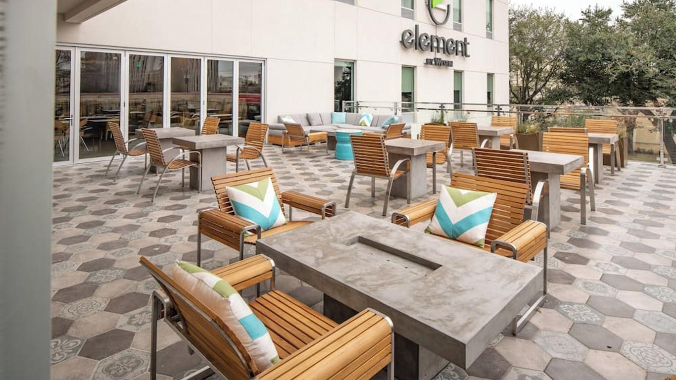 Element Dallas Downtown East