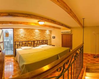 Hostal Marques de Liz - La Habana - Habitación