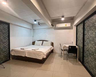 Nara Hostel Don Mueang - Bang Kadi - 臥室