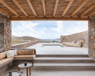 Koumi Homes Mykonos - Mykonos - Balcony