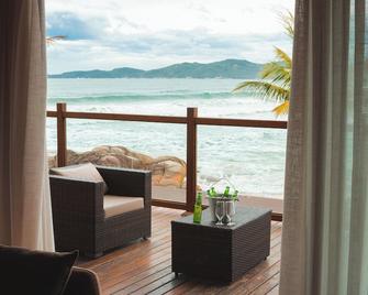 Hotel Atalaia do Mariscal - Bombinhas - Balkon