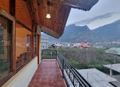 The Cozy Nook - Manali - Manali - Balcony