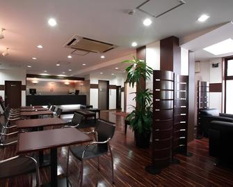 熊本綠色飯店 - 熊本 - 餐廳