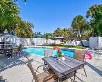 The Ringling Beach House - Siesta Key - Pool
