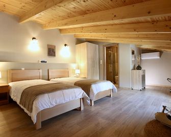 Gk Mediterranean Village - Airport Free Shuttle By Gk Properties - Markopoulo Mesogaias - ห้องนอน