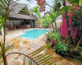 Nungwi Roses - Nungwi - Pool