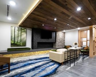 Fairfield by Marriott Inn & Suites Louisville Airport - Louisville - Lobby