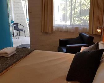 Peppercorn Motel - Clermont - Habitación