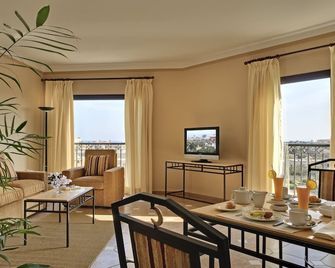 أجنحة سوليمار ايفوري - الغردقة - غرفة طعام