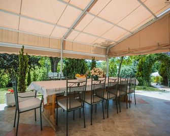 Holiday Home Boltar - Two Bedroom Holiday Home with Swimming Pool - Varazdin - Binnenhof