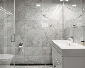 Hotel Villa Eva - Gdansk - Bathroom