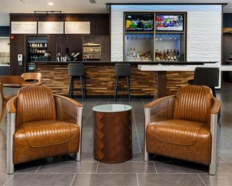 Courtyard by Marriott Pensacola I-10 West - Pensacola - Bar