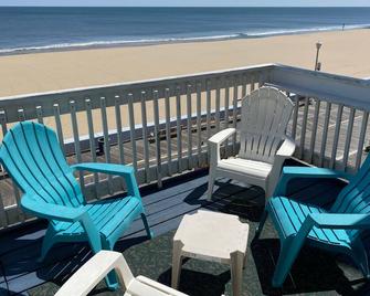 Boardwalk Terrace - Ocean City - Balcony