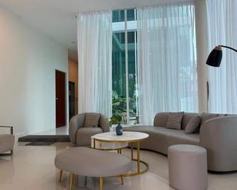 myroom @ 11 J.Adams, Georgetown - Penang - Huiskamer