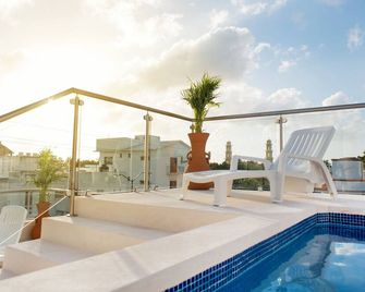 Double Swimming Pool Penthouse Suite in Cozumel 1 - Cozumel - Pool