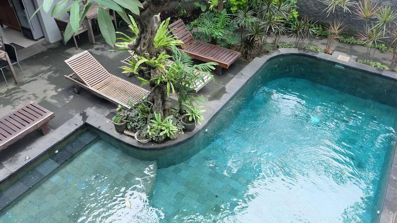 سيماراندانا ستوديوز بد رومز آند بول