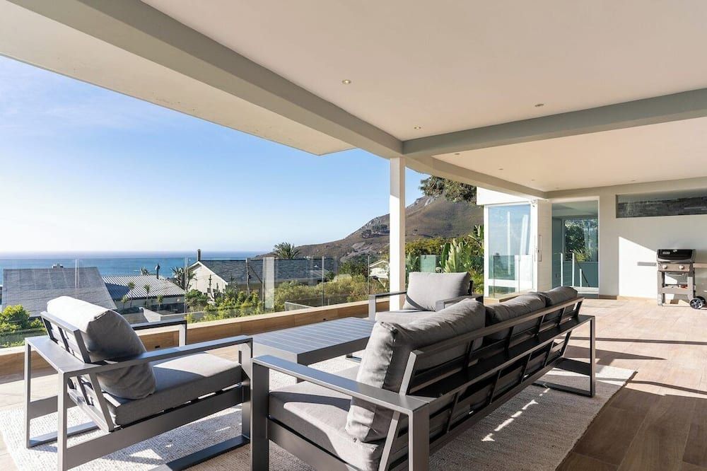 Camps Bay View:Chic & Cozy Place - Camps Bay - מרפסת