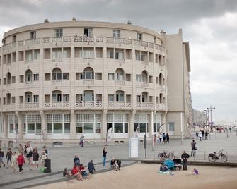 Luxury apartment with sea view - Middelkerke - Bâtiment