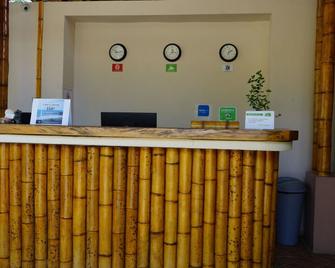 Nativa Bambu - Montañita (Guayas) - Recepción