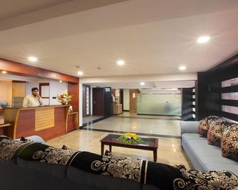 Pushpak Grande - Kondotti