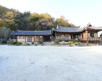 봉화 만회고택 - 영주 - 건물