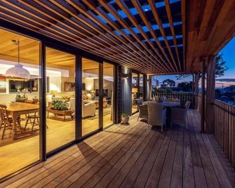 Moa Whare - Stay Waiheke - Isola Waiheke - Balcone