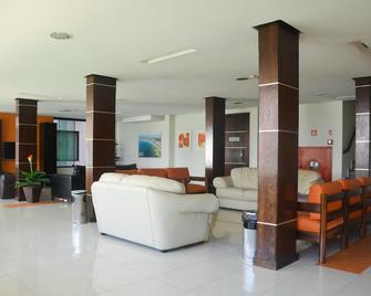 Thanharu Praia Hotel - Anchieta - Lobby