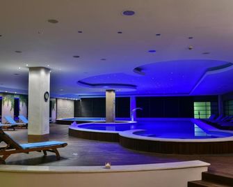 Radon Plaza - Sarajevo - Pool