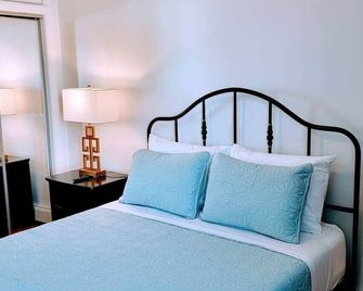 Vacation Rental In Brooklyn - The Fulton - Brooklyn