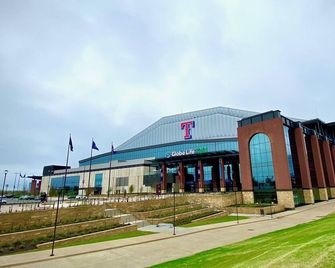 Executive Inn of Arlington, Near AT&T Stadium - Arlington - Gebäude