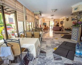 Kamelya Apart - Marmaris - Restaurante
