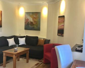 Schlosshotel Domäne Walberberg - Bornheim - Wohnzimmer