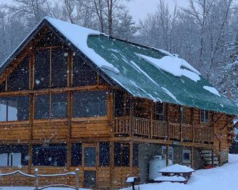 Chalet Cabin, Gore Skiing, Pool, Ac, Spacious Cabin, Loon Lake - Chestertown - Gebouw