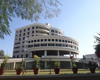 Hotel Gulmor Ludhiana - 盧迪亞納 - 建築