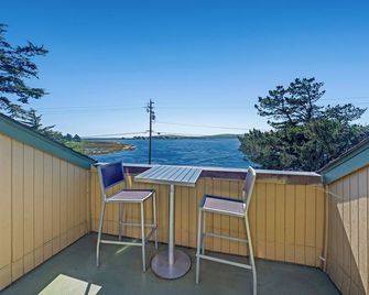 2 Queen Vaulted Ceiling with Ocean View! - Bodega Bay - Balkón