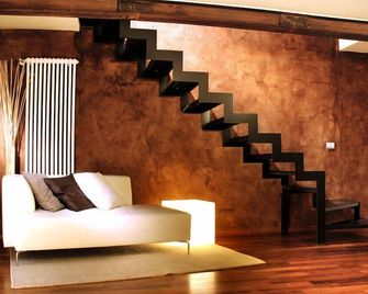 Terres d'Aventure Suites - Torino - Portaat