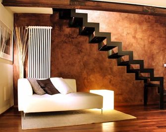 B&B Terres D'Aventure Suites - Torino - Trappe